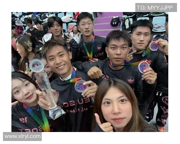 深圳飞盘队在全国配合排行榜中荣登第七名展现出色团队实力与竞技水平