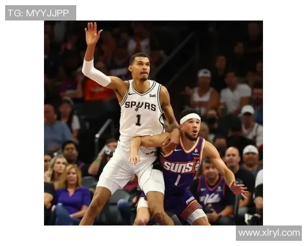 08季后赛马刺与太阳激战回顾:经典对决与传奇时刻的交汇 08季后赛马刺与太阳激战回顾:经典对决与传奇时刻的交汇