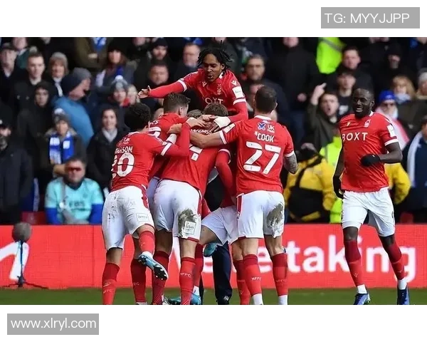 斯旺西主场迎战诺丁汉双方全力争胜期待精彩对决